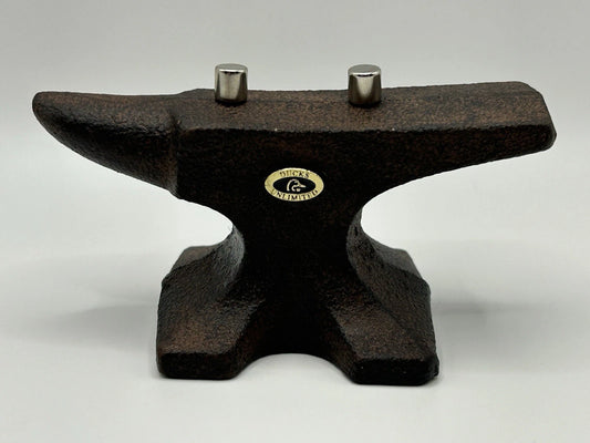 Anvil Knife Stand Display With Ducks Unlimited Shield/Badge & Magnets