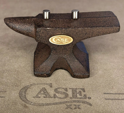 Anvil Knife Stand Display With Wooden Case XX Shield/Badge & Magnets
