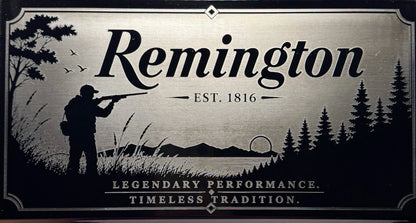 Custom Remington Engraved U.S. General Mini Toolbox Hunting Knife Display Box