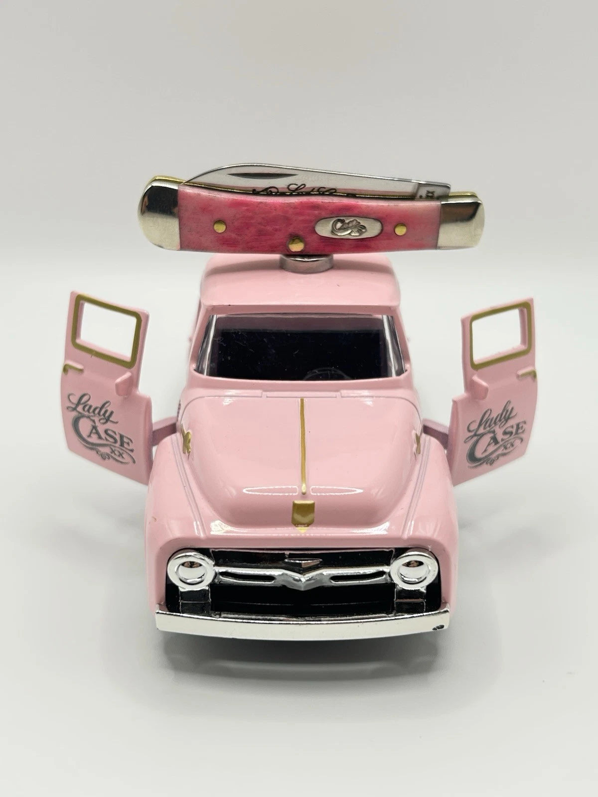 Case XX Engraved Lady Case Toy Truck Knife Stand W/Foam Insert & Magnet.