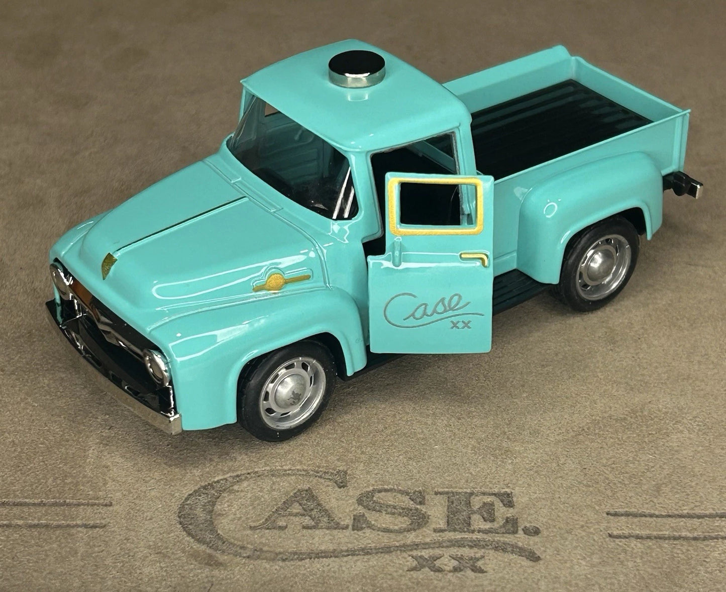 Case XX Engraved Toy Truck Knife Stand W/Magnet. Knife Not Included.